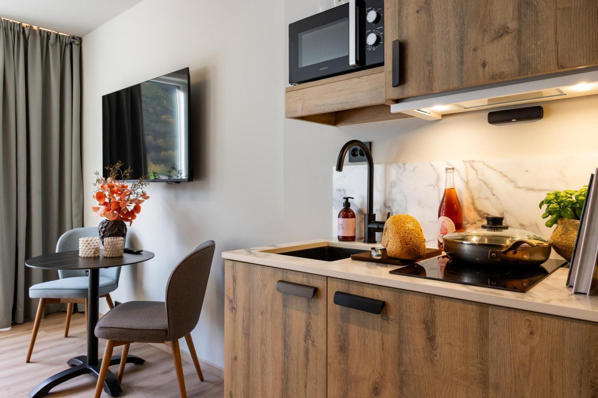 Stryn House - Hotel & Apartments מראה חיצוני תמונה
