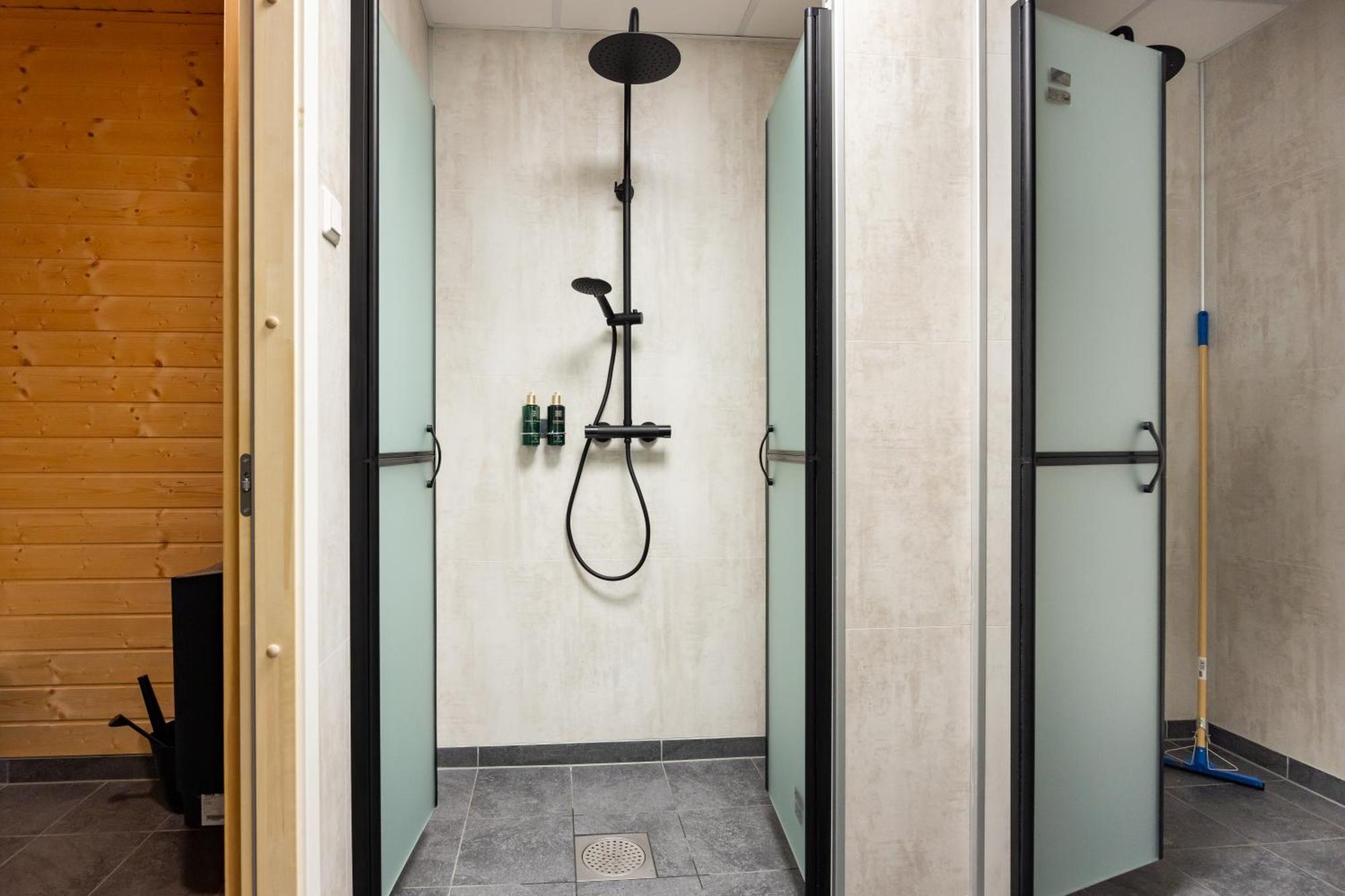 Stryn House - Hotel & Apartments מראה חיצוני תמונה